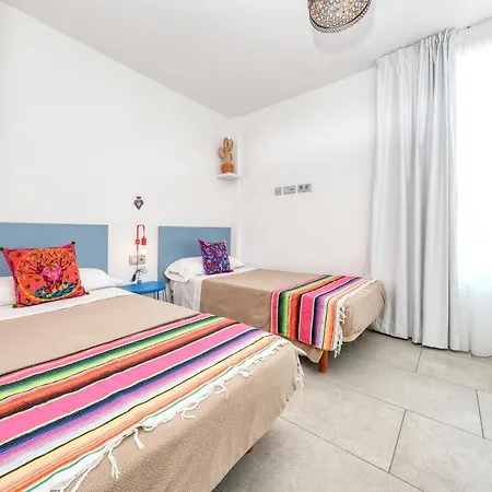 Pachamama House-near The Beach, Fast Wifi, Air-con And Sat Tv Playa Blanca (Lanzarote)
